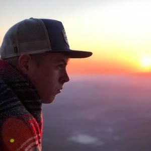 Meet your Posher, Taylor